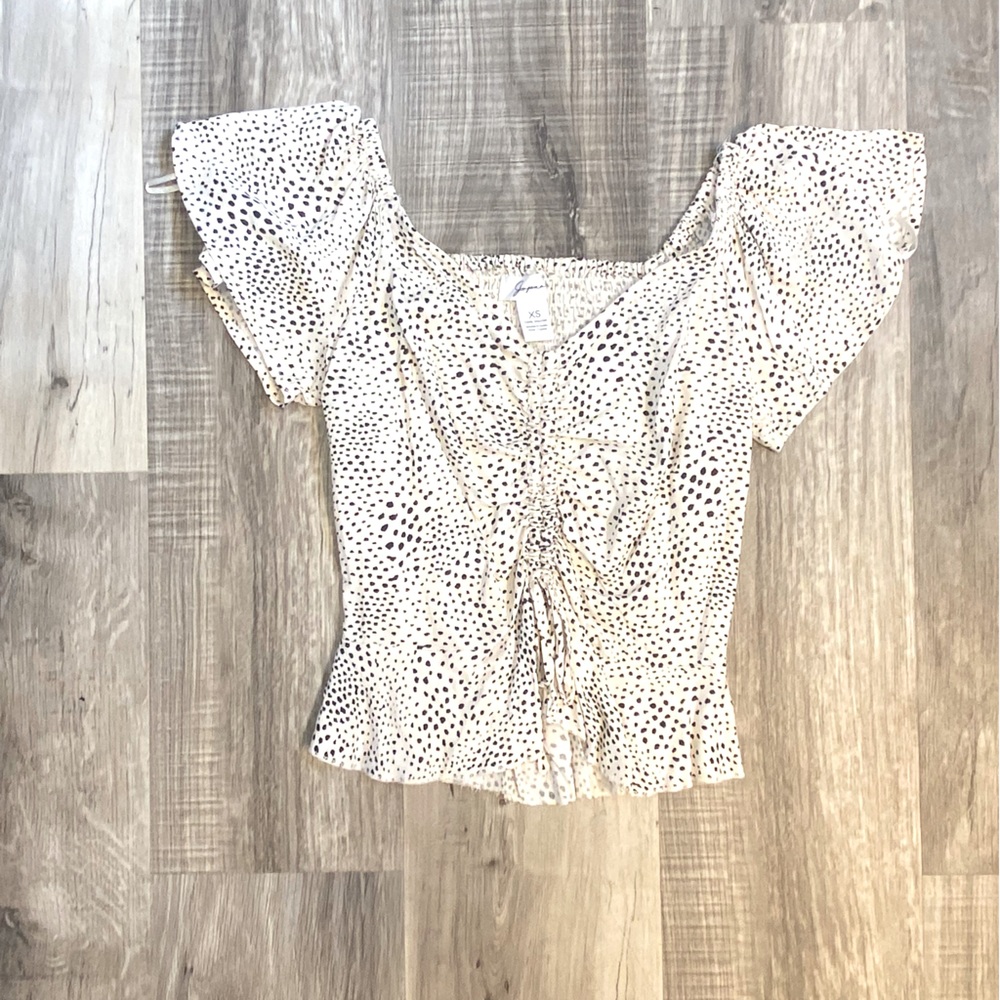 Extra small women’s or juniors top